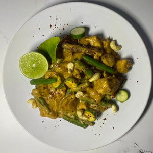 CASHEW CHICKEN CURRY