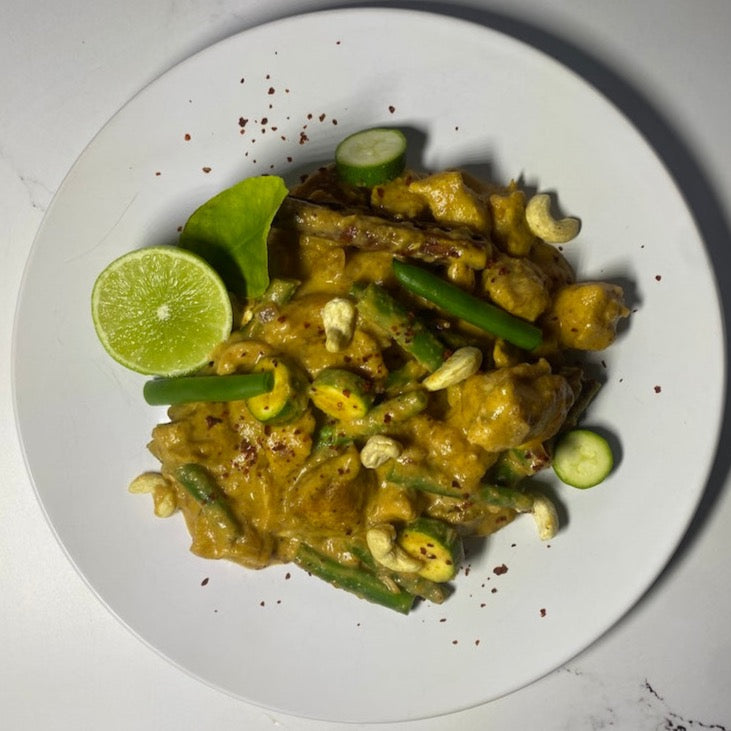 CASHEW CHICKEN CURRY